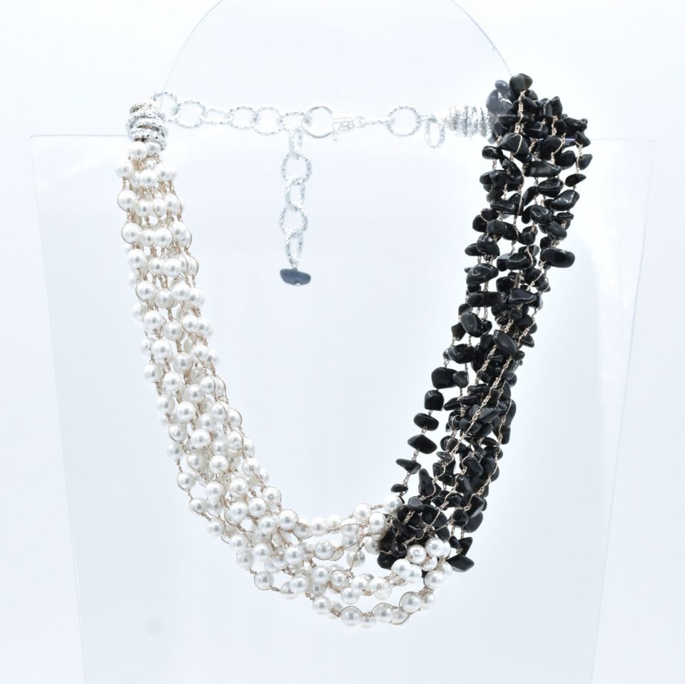 COLLANA BW